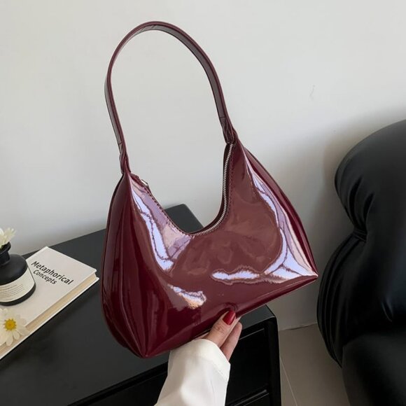 Chic Wine Red Patent Leather Hobo Bag: Stylish Evening Clutch & Shoulder Purse - Picture 2 of 6